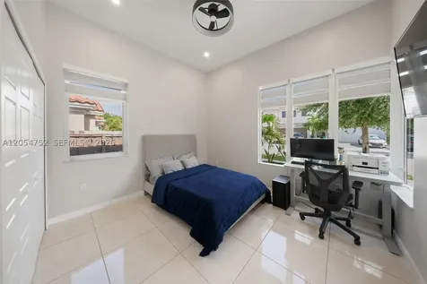 15274 SW 176th Lane Miami FL 33187