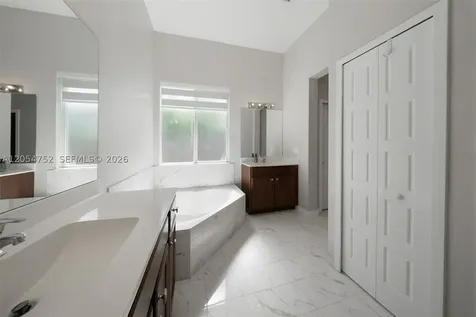 15274 SW 176th Lane Miami FL 33187