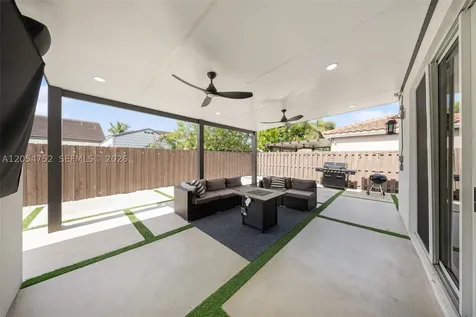 15274 SW 176th Lane Miami FL 33187