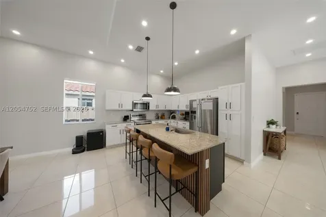 15274 SW 176th Lane Miami FL 33187