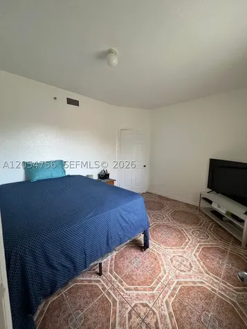 7516 NE 1st Avenue Miami FL 33138