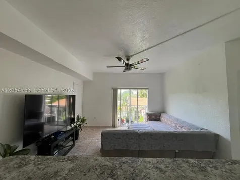 7516 NE 1st Avenue Miami FL 33138