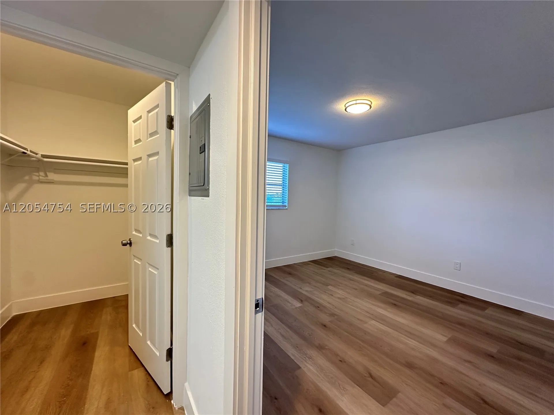 2910 Pierce Street Hollywood FL 33020