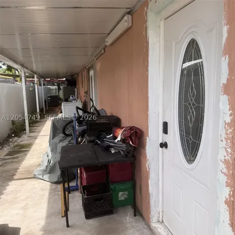 758 E 20th Street Hialeah FL 33013