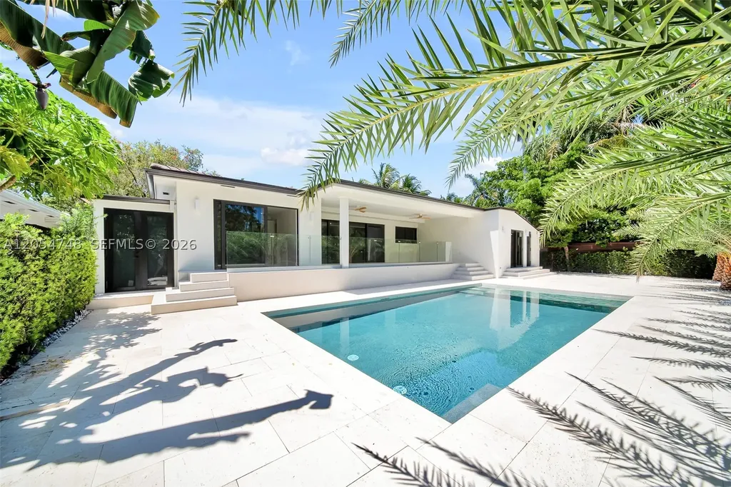 899 NE 71st Street Miami FL 33138