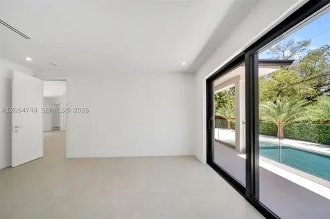 899 NE 71st Street Miami FL 33138