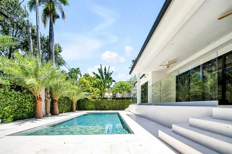 899 NE 71st Street Miami FL 33138
