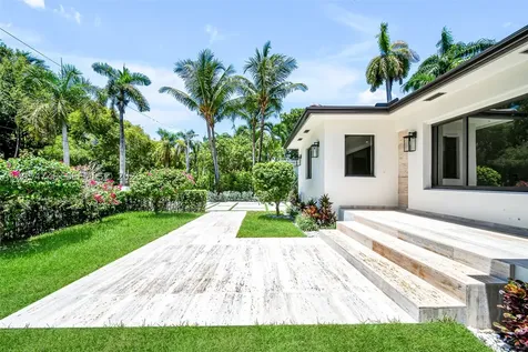 899 NE 71st Street Miami FL 33138