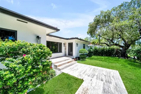 899 NE 71st Street Miami FL 33138
