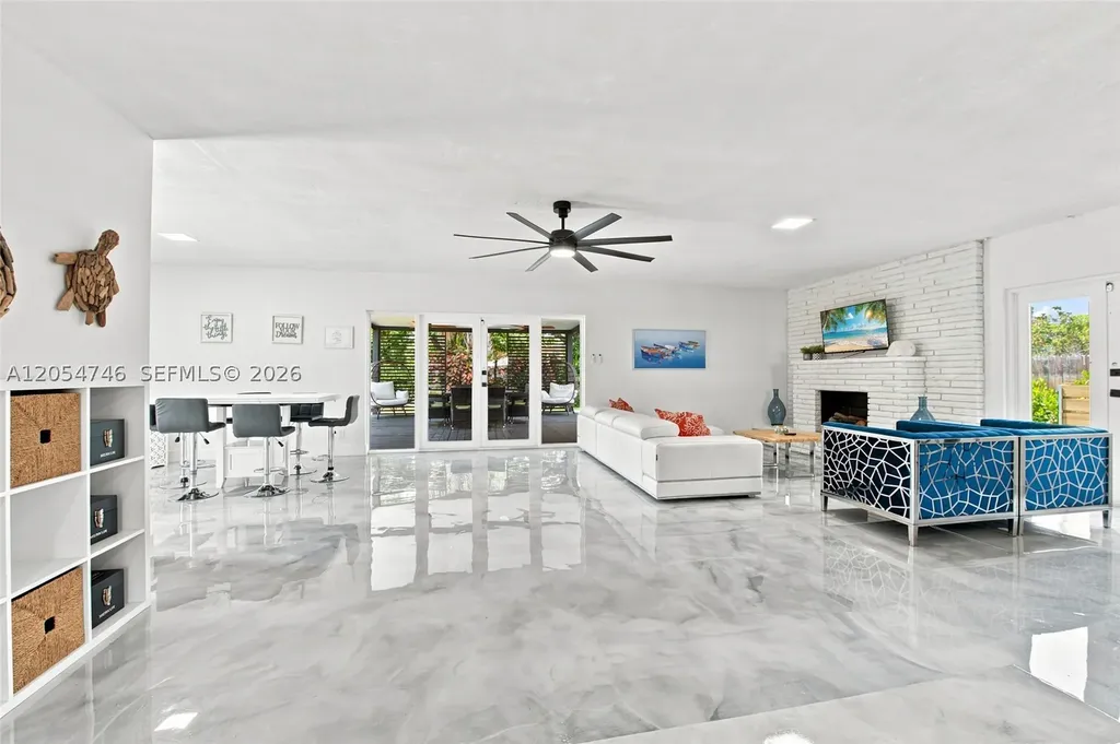 417 NE 11th Avenue Pompano Beach FL 33060