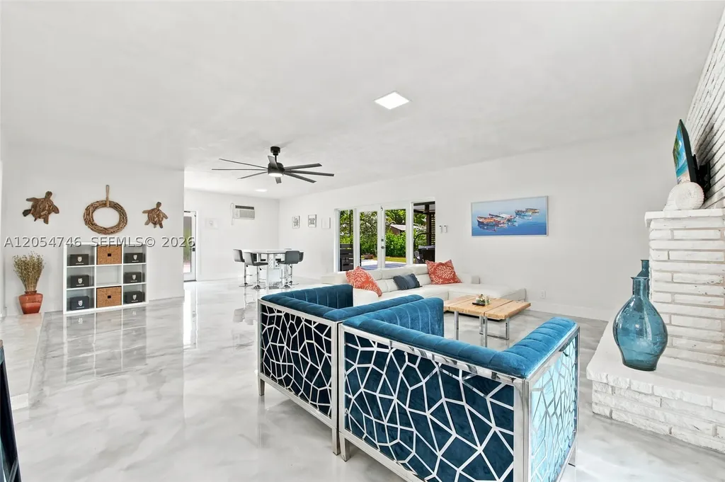 417 NE 11th Avenue Pompano Beach FL 33060