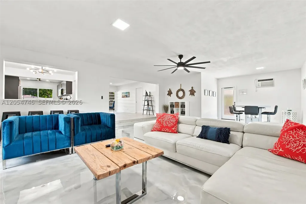 417 NE 11th Avenue Pompano Beach FL 33060