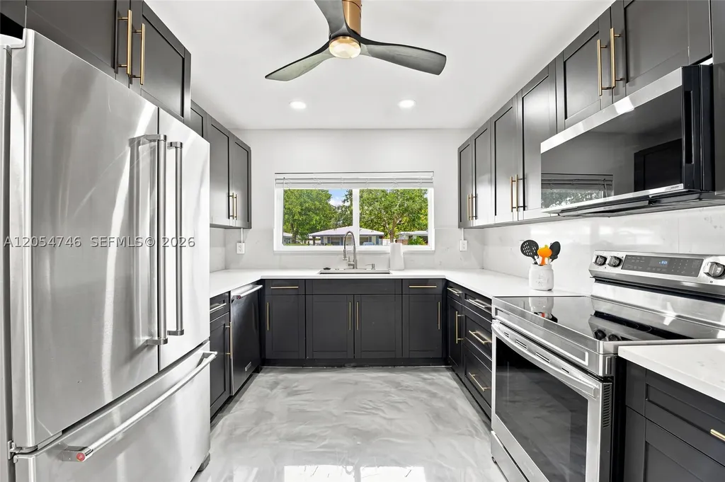 417 NE 11th Avenue Pompano Beach FL 33060