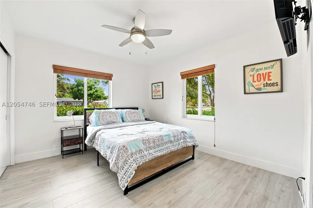 417 NE 11th Avenue Pompano Beach FL 33060