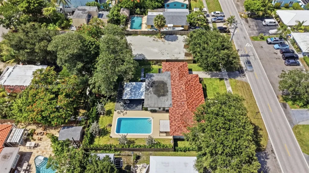 417 NE 11th Avenue Pompano Beach FL 33060