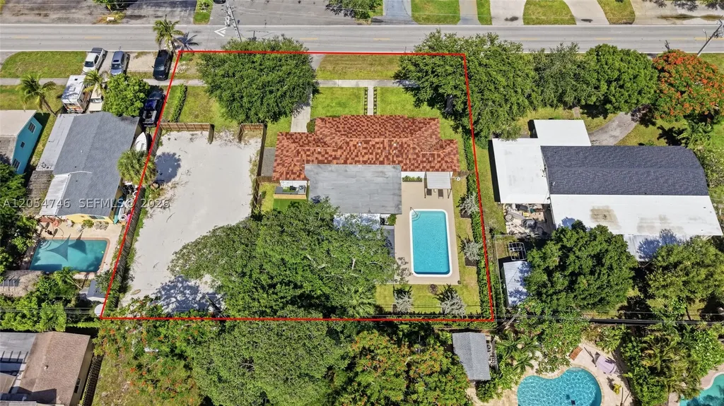 417 NE 11th Avenue Pompano Beach FL 33060