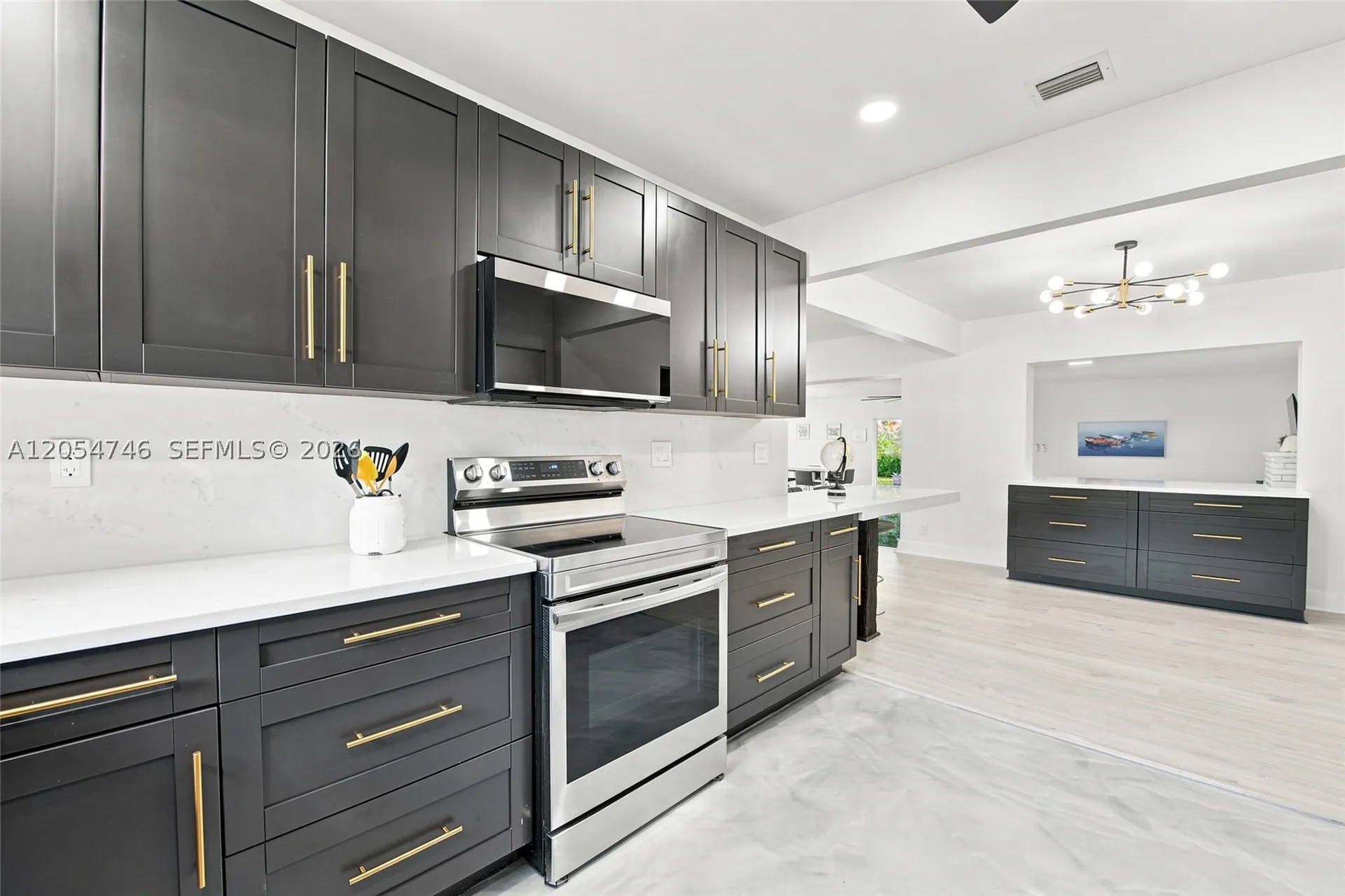 417 NE 11th Avenue Pompano Beach FL 33060