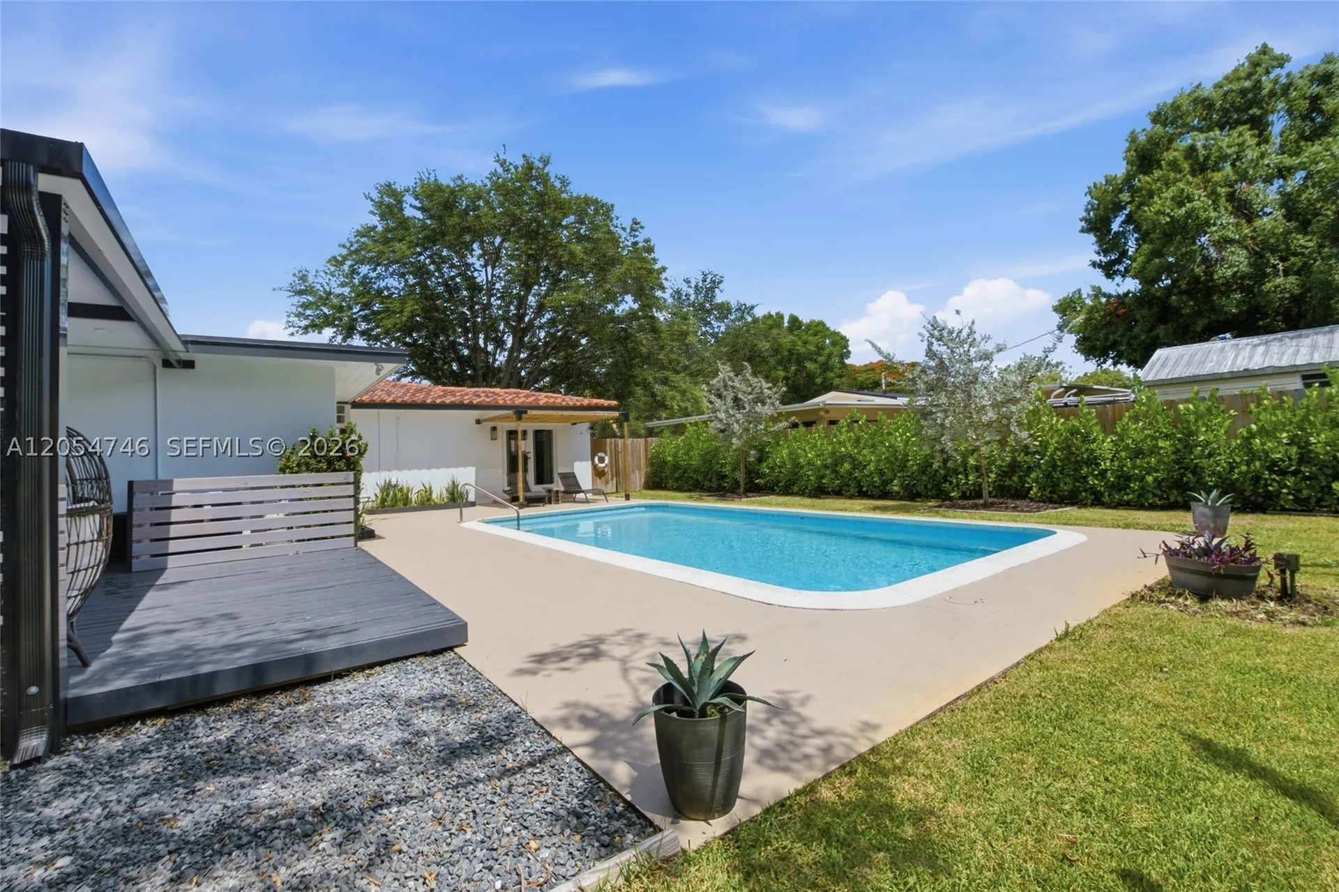 417 NE 11th Avenue Pompano Beach FL 33060