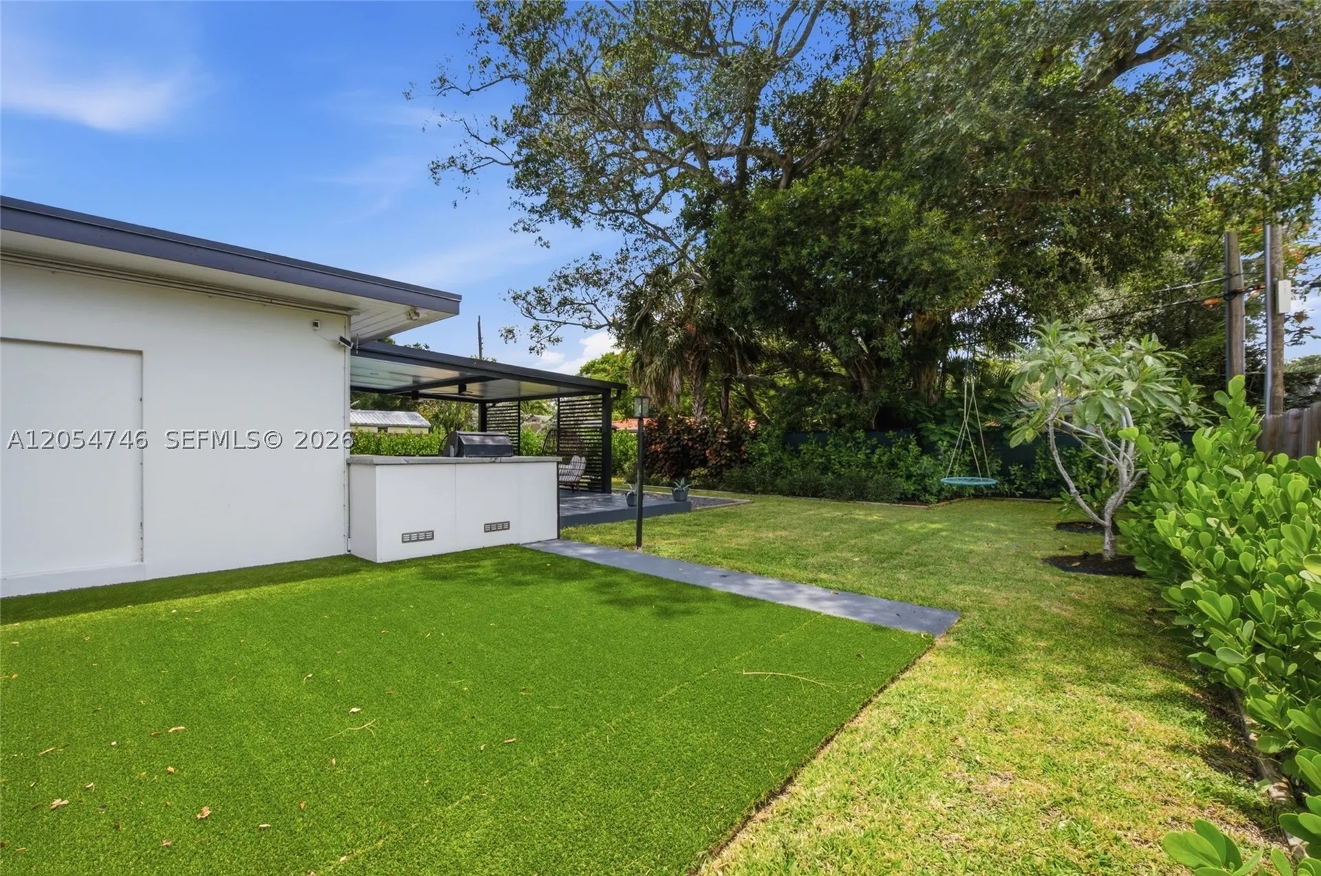 417 NE 11th Avenue Pompano Beach FL 33060