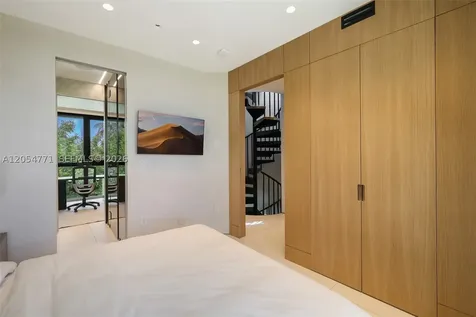 288 Palm Avenue Miami Beach FL 33139