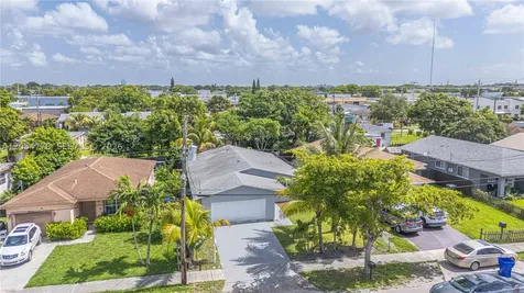 5719 Mayo Street Hollywood FL 33023