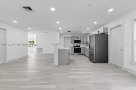 5719 Mayo Street Hollywood FL 33023