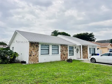 2001 SW 85th Avenue North Lauderdale FL 33068