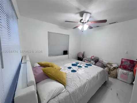 2001 SW 85th Avenue North Lauderdale FL 33068