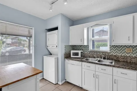 3201 NW 4th Terrace Pompano Beach FL 33064