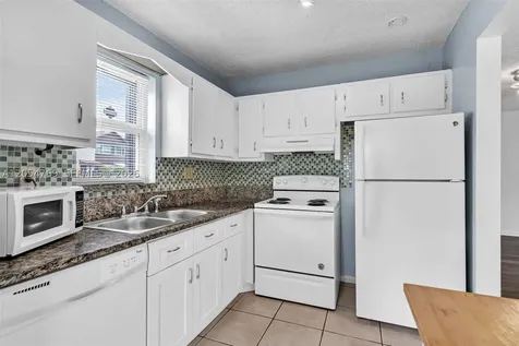 3201 NW 4th Terrace Pompano Beach FL 33064