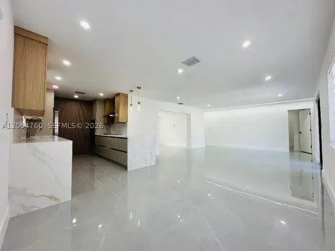 430 SW 100th Avenue Sweetwater FL 33174