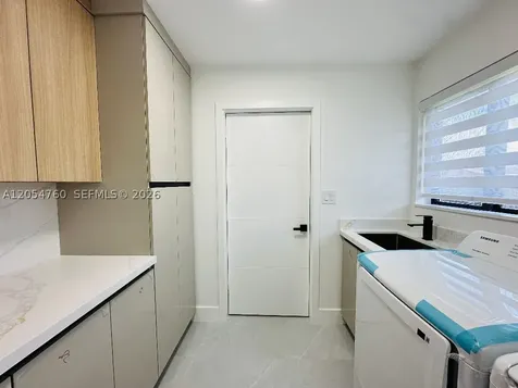 430 SW 100th Avenue Sweetwater FL 33174