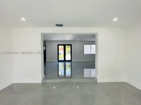 430 SW 100th Avenue Sweetwater FL 33174