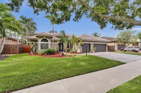 16366 N Mariposa Circle N Pembroke Pines FL 33331