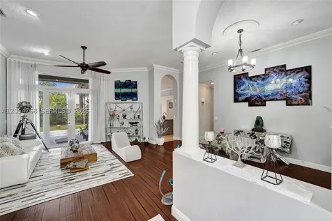16366 N Mariposa Circle N Pembroke Pines FL 33331