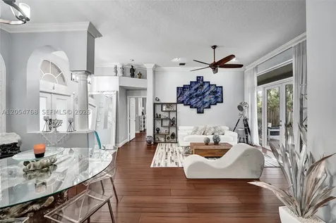 16366 N Mariposa Circle N Pembroke Pines FL 33331