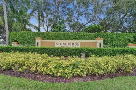 16366 N Mariposa Circle N Pembroke Pines FL 33331