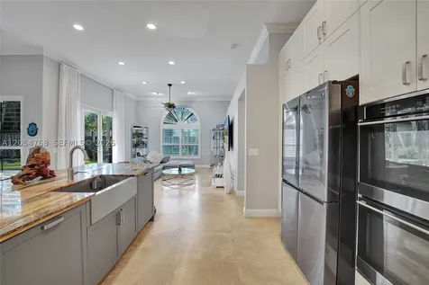 16366 N Mariposa Circle N Pembroke Pines FL 33331