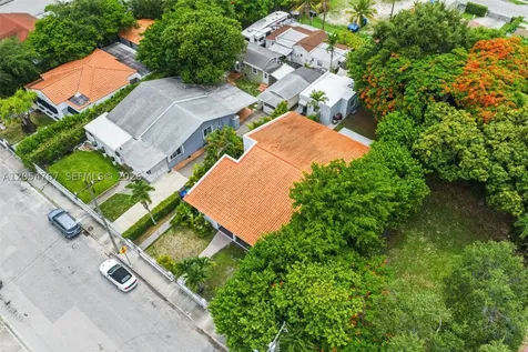 1024 SW 13th Court Miami FL 33135
