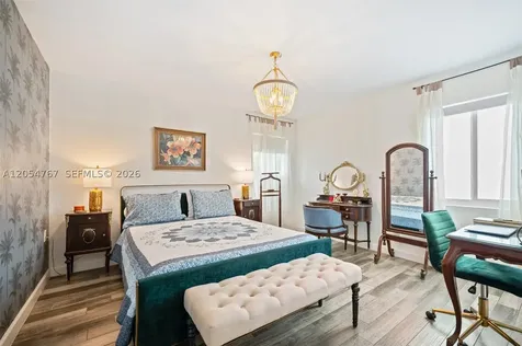 1024 SW 13th Court Miami FL 33135