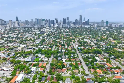 1024 SW 13th Court Miami FL 33135