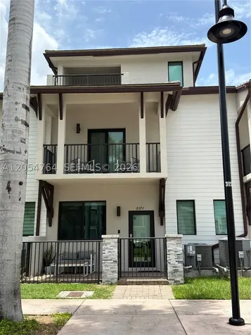 8373 Central Park Boulevard Doral FL 33166