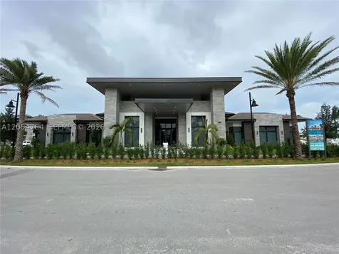 8373 Central Park Boulevard Doral FL 33166