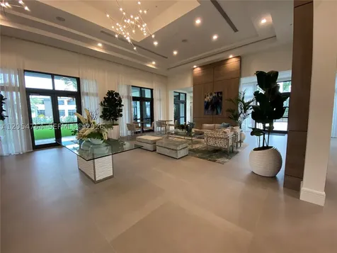 8373 Central Park Boulevard Doral FL 33166