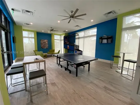 8373 Central Park Boulevard Doral FL 33166