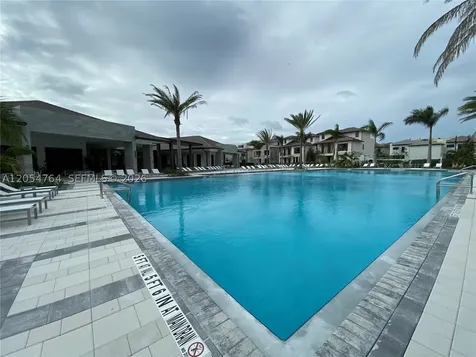8373 Central Park Boulevard Doral FL 33166