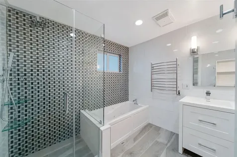 1102 NE 117th Street Biscayne Park FL 33161