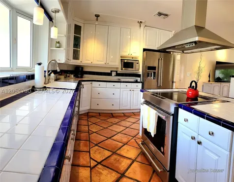 2781 NE 23rd Court Pompano Beach FL 33062