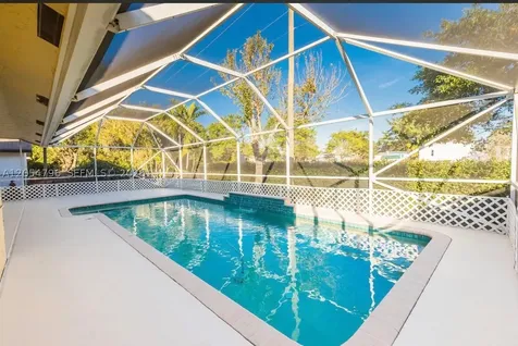 6610 NW 41st Terrace Coconut Creek FL 33073