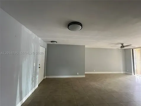 5801 Riverside Drive Coral Springs FL 33067